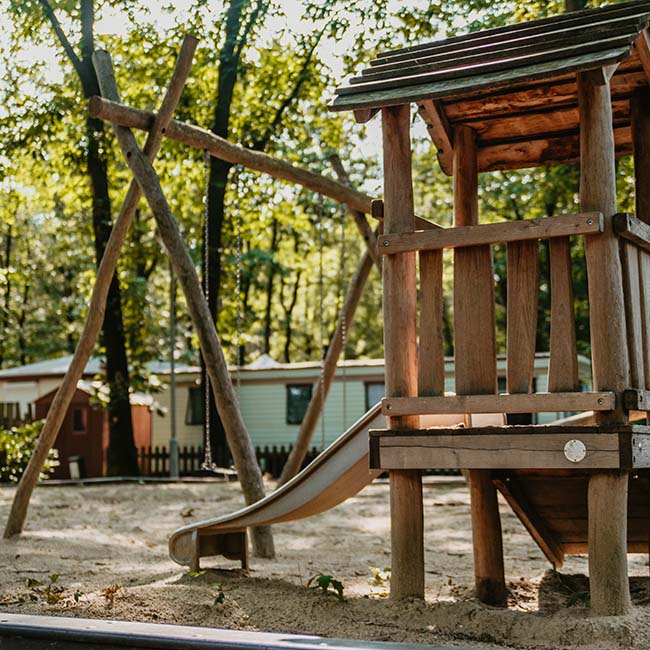 speeltuin glijbaan kinderen heische tip Kinderspeeltuin - Heische Tip