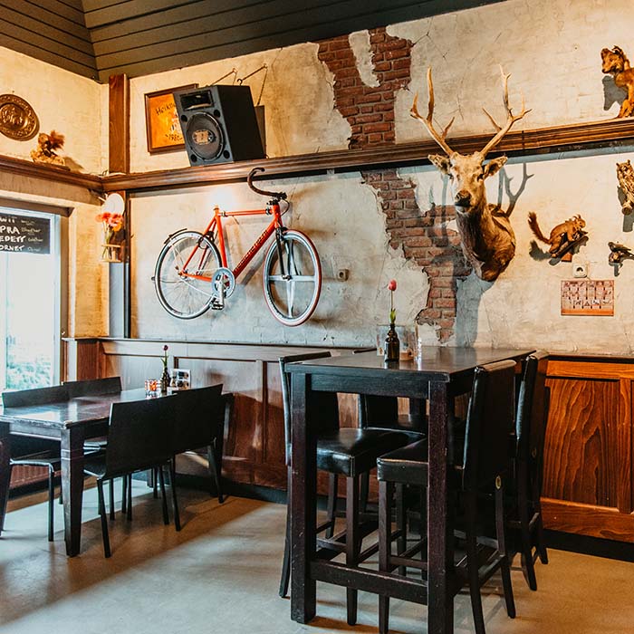 Bekijk de openingstijden van de Heische Tip hier